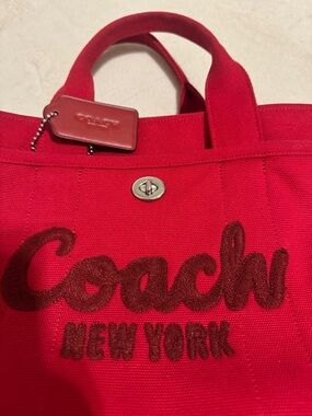 ❤️Coach Red Canvas Tote with Embroidered Logo❤️